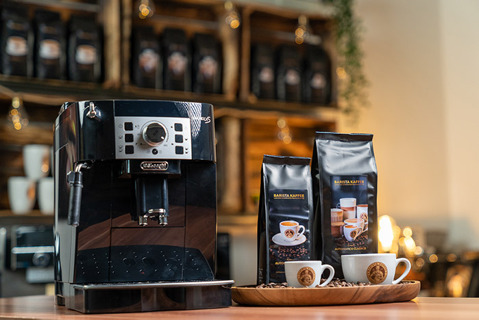 De Longhi ECAM 22.110.b Test 2022 Magnifica Barista Kaffee